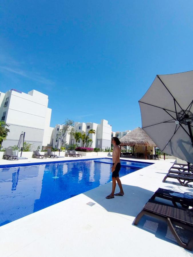 Love Vacations Tulum Pueblo Buitenkant foto
